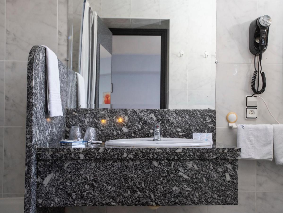 Hotel Querol Valderrobres Kültér fotó