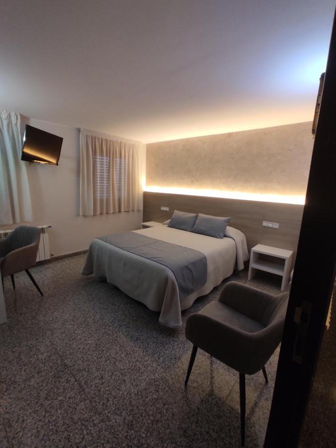 Hotel Querol Valderrobres Kültér fotó