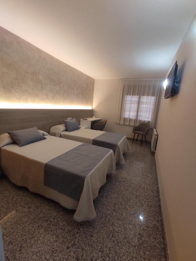 Hotel Querol Valderrobres Kültér fotó